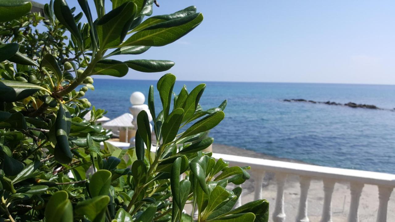 Topset Hotel Agios Georgios  Exteriér fotografie
